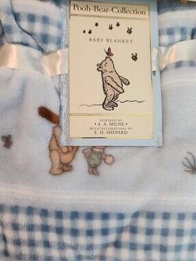Pooh-Bear Collection Baby Blanket - Light Blue & White